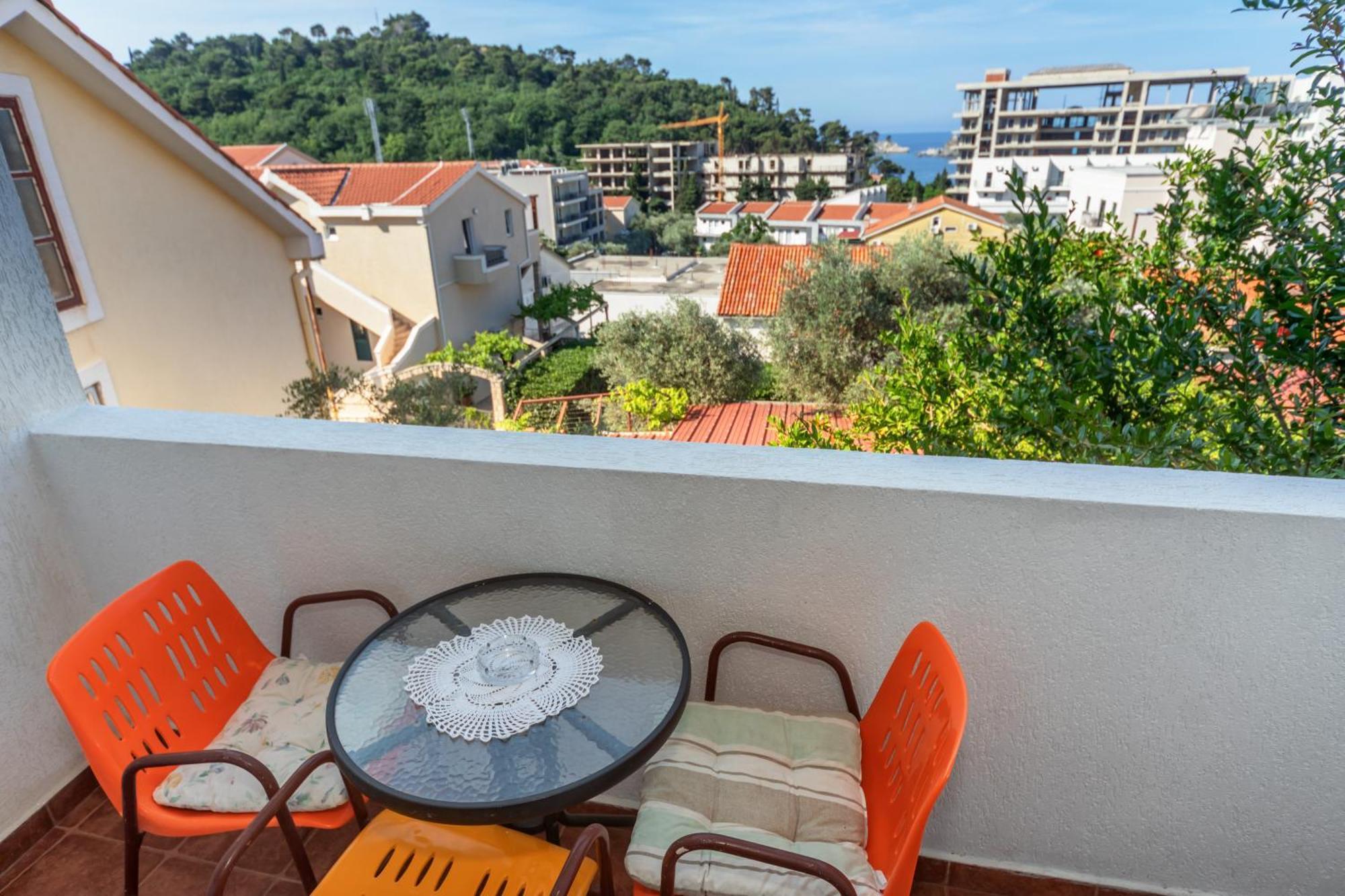 Apartments Pod Lozom With Seaview Petrovac Quarto foto